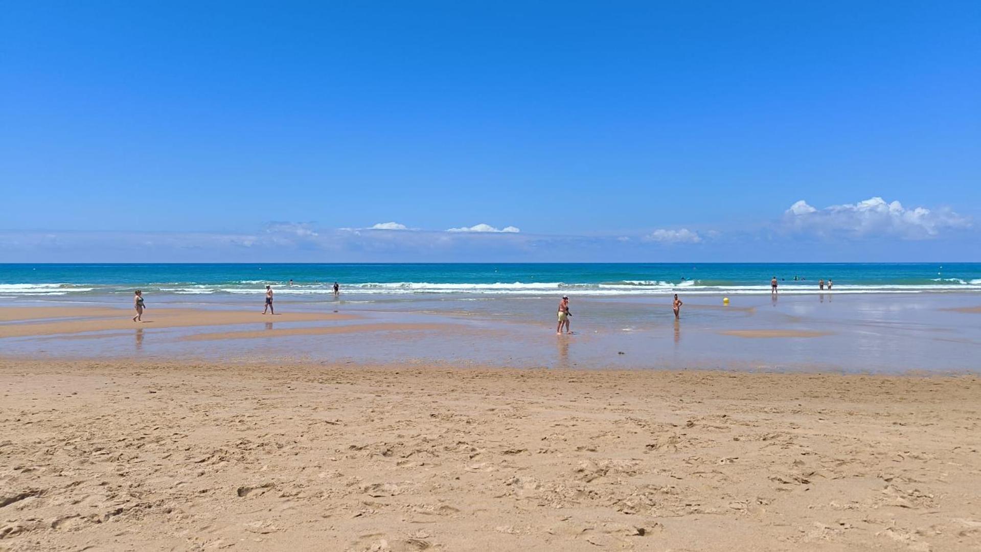 Apartamento Chiclana De La Frontera Bagian luar foto